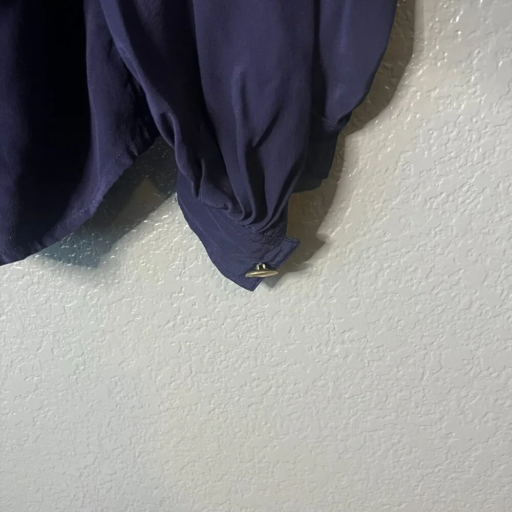 Oleg Cassini Size 8 Navy Blue 100% Silk Padded Shoulder Collared Blouse - Picture 5 of 5